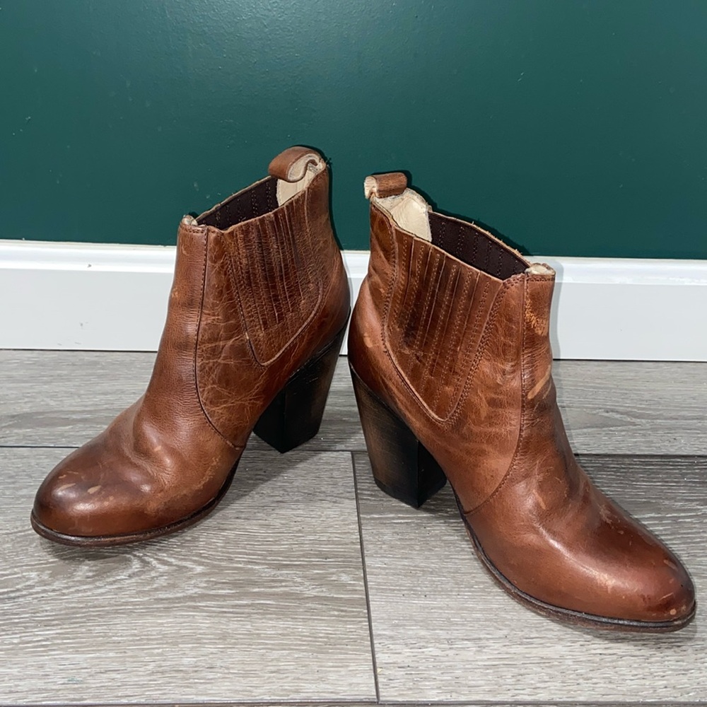 FREEBIRD BY STEVEN Booties